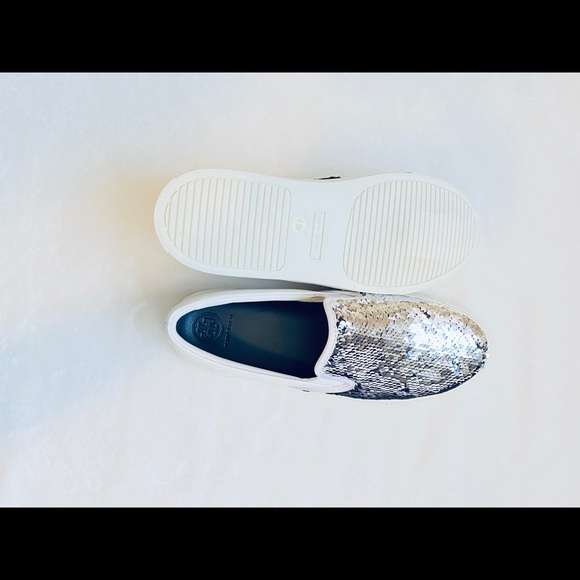 ‼️SOLD‼️Tory Burch Carter Slip-On Sneaker - Picture 3 of 5